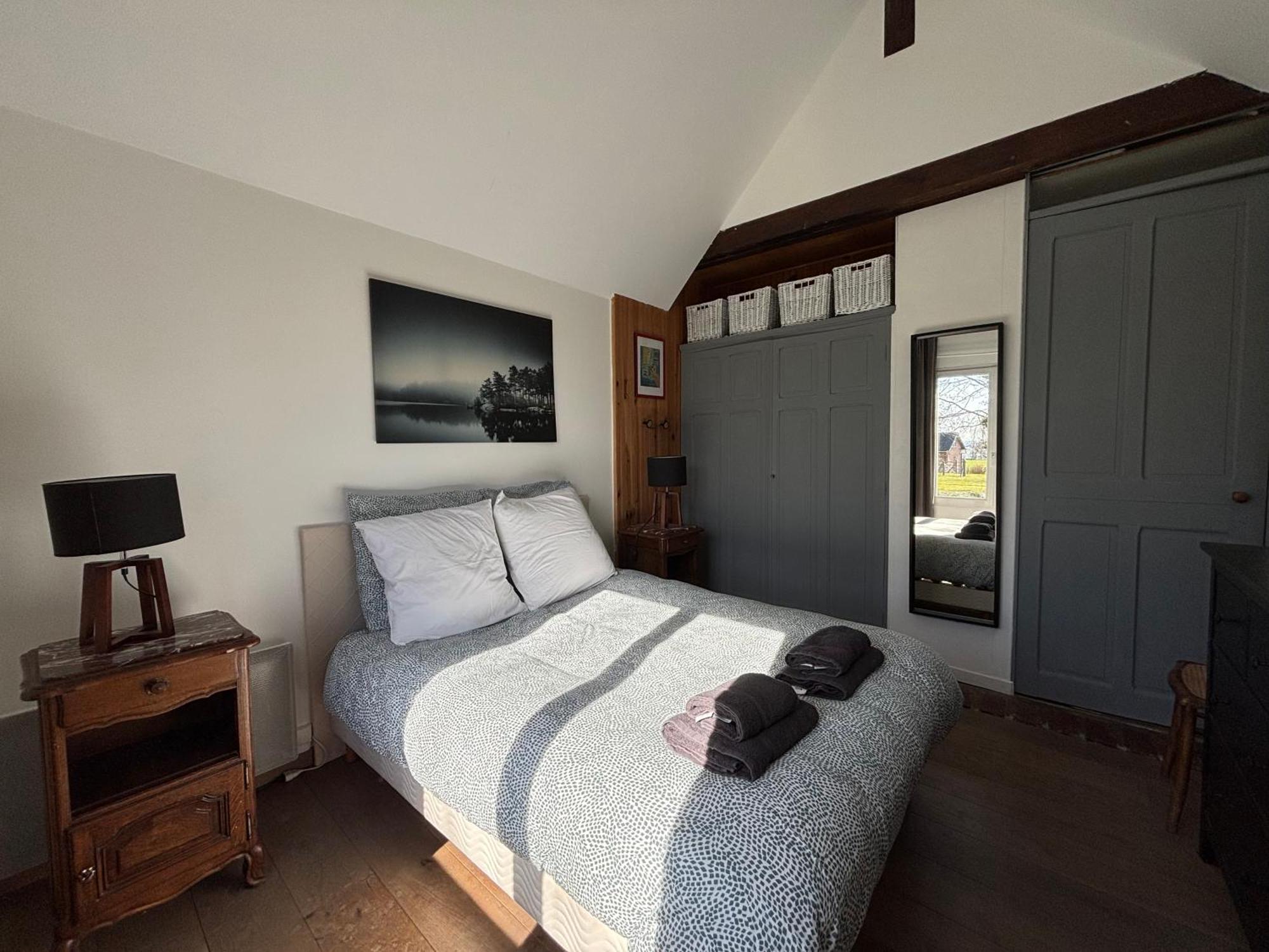 Maison De Campagne Lumineuse Spacieuse Dans Impasse Au Calme A Proximite D'Un Chateau Deux Verandas Grand Jardin Cabane Pour Velos, Pres Port En Bessin Et Bayeux, Proche Plages Du Debarquement Commes 外观 照片